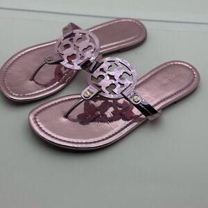 Tory Burch Metallic Pink Sandals 7.5 size NEW